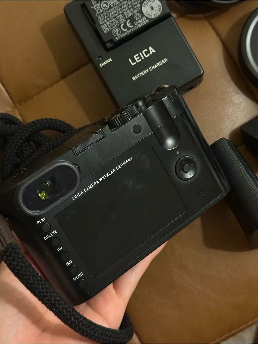 Leica compact camera
